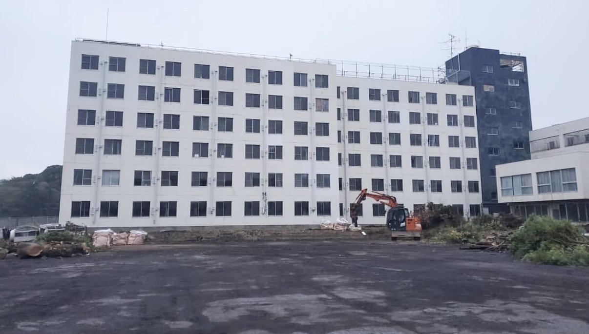 RC造6階建て 解体工事の現場写真